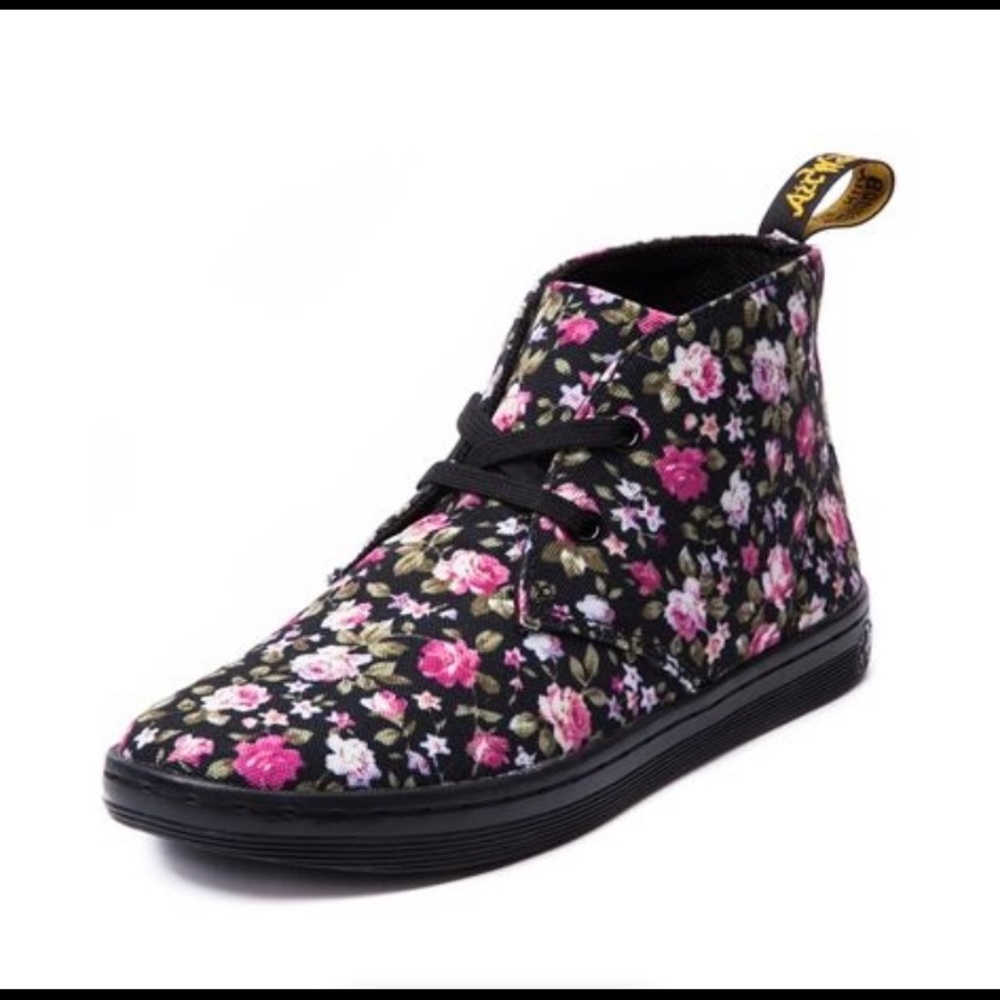 Dr. Marten Etty Rose canvas boots